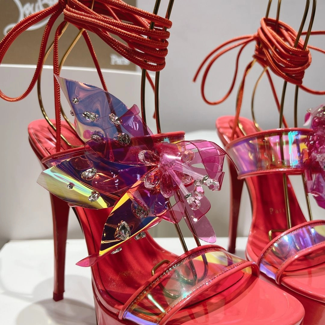 Christian Louboutin Alyah sandales à plateforme 150 mm PVC iridescent rose – Image 4