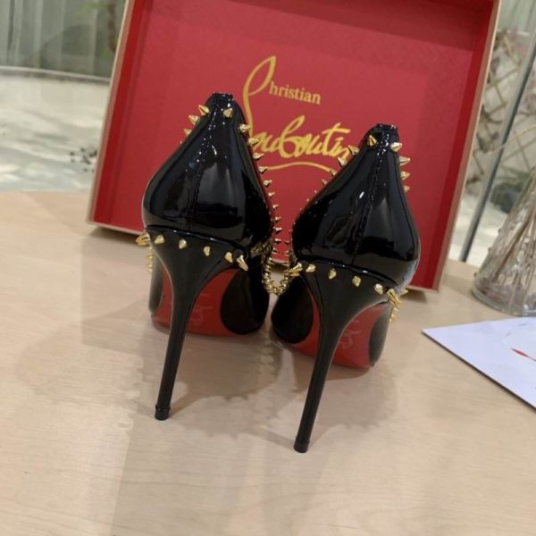 Christian Louboutin Anjalina Spike escarpins à clous en cuir verni noir – Image 3
