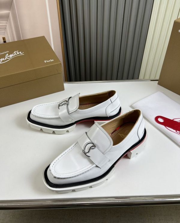 Christian Louboutin CL Moc Lug Mocassins Femme en Cuir de Veau Blanc