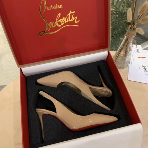 Christian Louboutin Clare Sling 80mm Escarpins Cuir Verni Nude