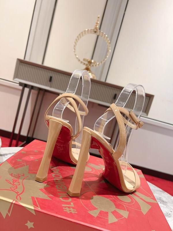 Christian Louboutin Condorapik Queen Sandales 100mm Cuir Verni Nude – Image 3