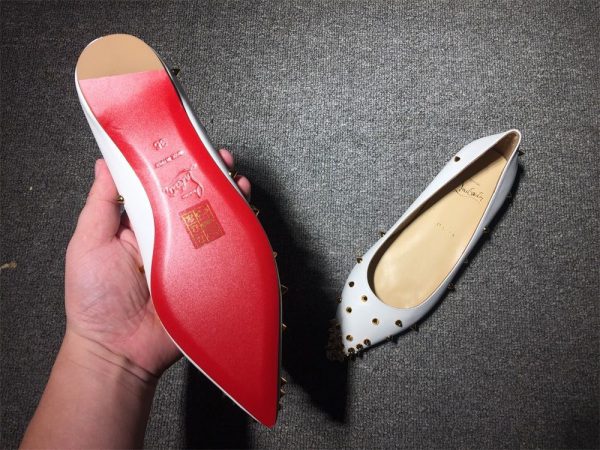 Christian Louboutin Degraspike Ballerines en Cuir Nappa Blanc – Image 2