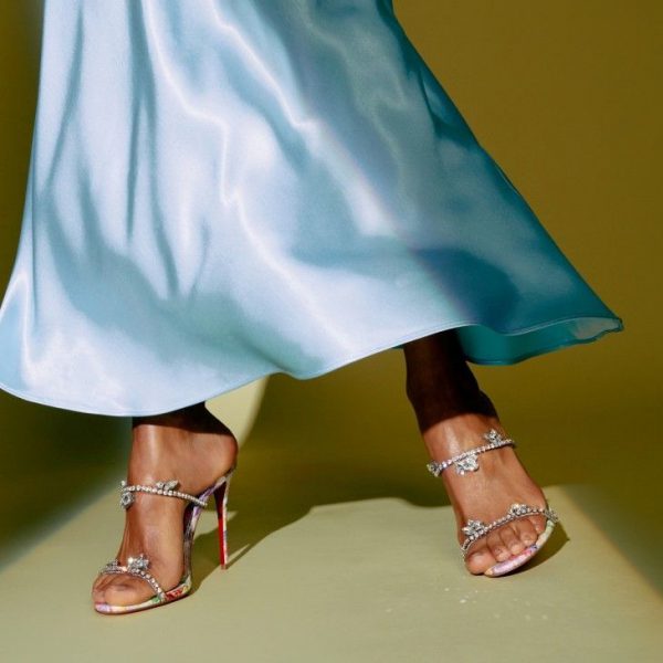 Christian Louboutin Just Queen 100 mm Mules PVC et Cuir de Veau Imprimé Fleuri Multicolore – Image 5