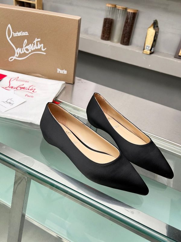 Christian Louboutin Kate Ballerines en Satin Crêpe Noir