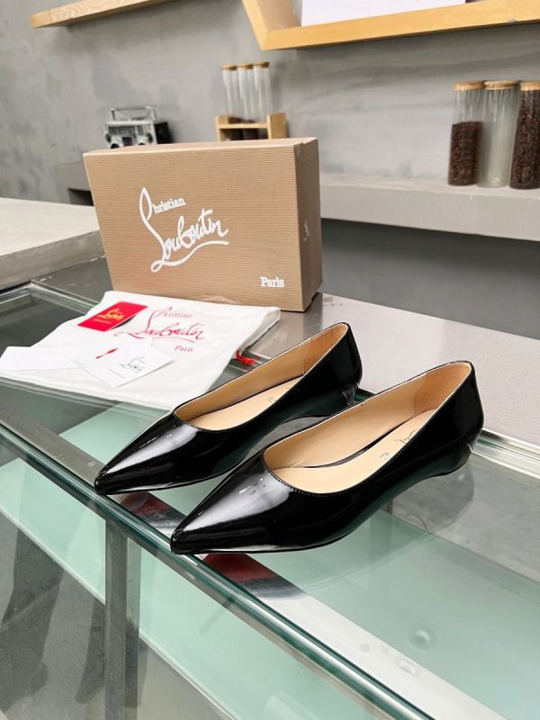 Christian Louboutin Kate Ballerines en Cuir Verni Noir – Image 3