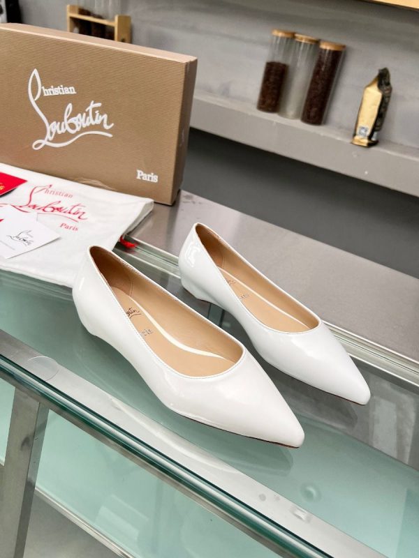 Christian Louboutin Kate Ballerines en Cuir Verni Blanc