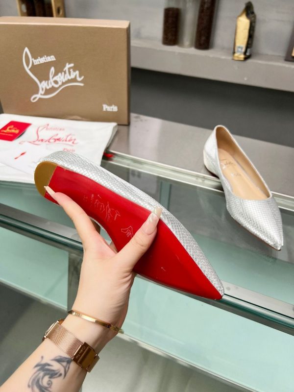 Christian Louboutin Kate Ballerines en Tissu à Paillettes Argent – Image 5