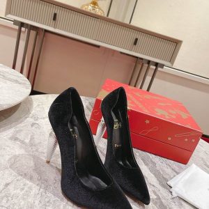 Christian Louboutin Lipstrass escarpins ornés de cristaux 100 mm en satin crêpe noir