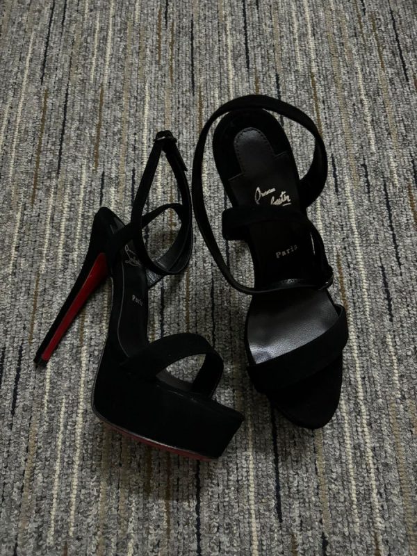 Christian Louboutin Loubi Queen Alta 150 mm sandales velours noir