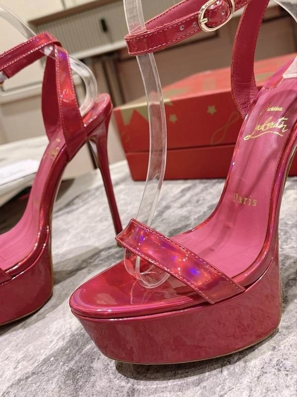 Christian Louboutin Loubi Queen Alta 150 mm sandales à plateforme cuir verni fuchsia psychique – Image 4