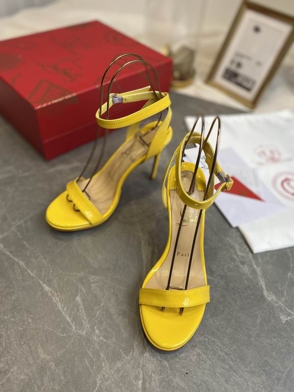 Christian Louboutin Loubi Queen Sandales 100mm Cuir Verni Jaune – Image 3