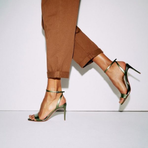Christian Louboutin Loubigirl 85mm Sandales à Brides en Cuir Nappa Vertlaine – Image 5