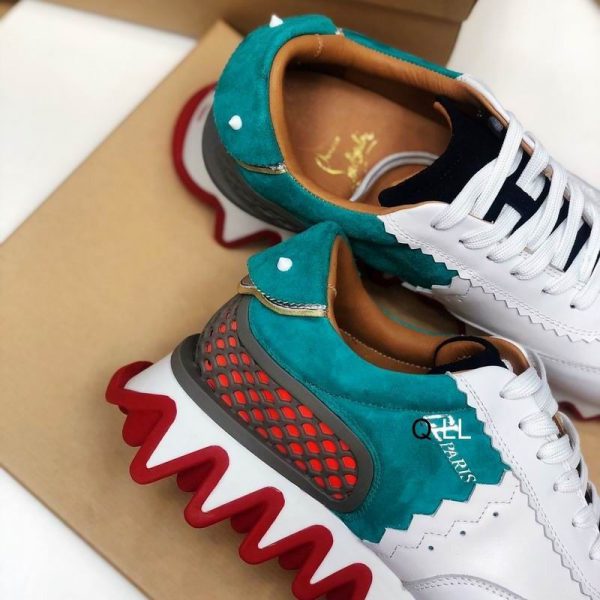Christian Louboutin Baskets Femme Loubishark Cuir suédé et de veau Blanc Bleu – Image 3