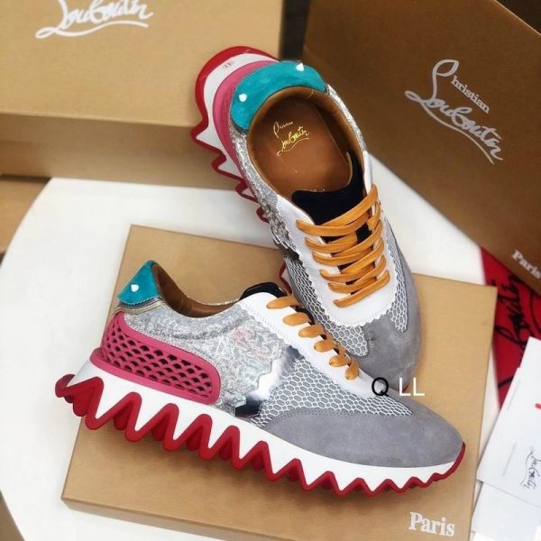 Christian Louboutin Baskets Femme Loubishark Cuir suédé, de veau et maille Version Multicolore – Image 2