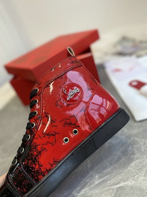 Christian Louboutin Baskets Hautes Louis Flat Degraloubi Cuir verni Noir Rouge – Image 3