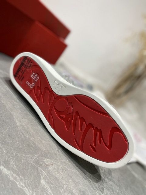 Christian Louboutin Baskets Hautes Femme Louis Strass Cuir iridescent et Strass Argent – Image 3