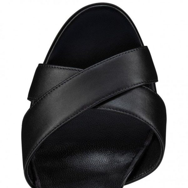 Christian Louboutin Mariza 85 Mm Sandales en Cuir Nappa Noir – Image 4