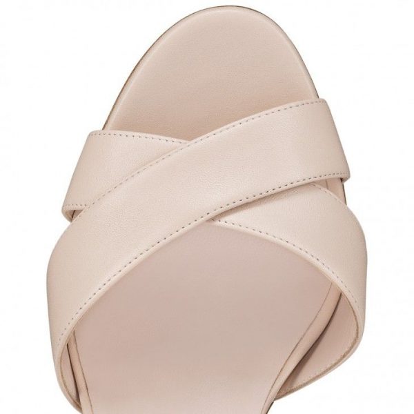 Christian Louboutin Mariza 85 Mm Sandales en Cuir Nappa Leche – Image 4