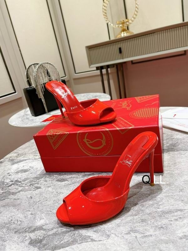 Christian Louboutin Me Dolly 100 mm Mules Cuir verni Rouge – Image 2