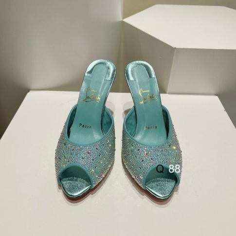 Christian Louboutin Me Dolly Strass Escarpins 100 mm Daim Ornés de Strass Bermudes – Image 4