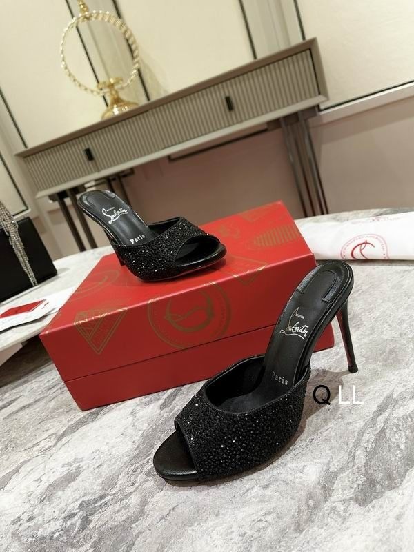 Christian Louboutin Me Dolly Strass Escarpins 100 mm Daim Ornés de Strass Noir – Image 2