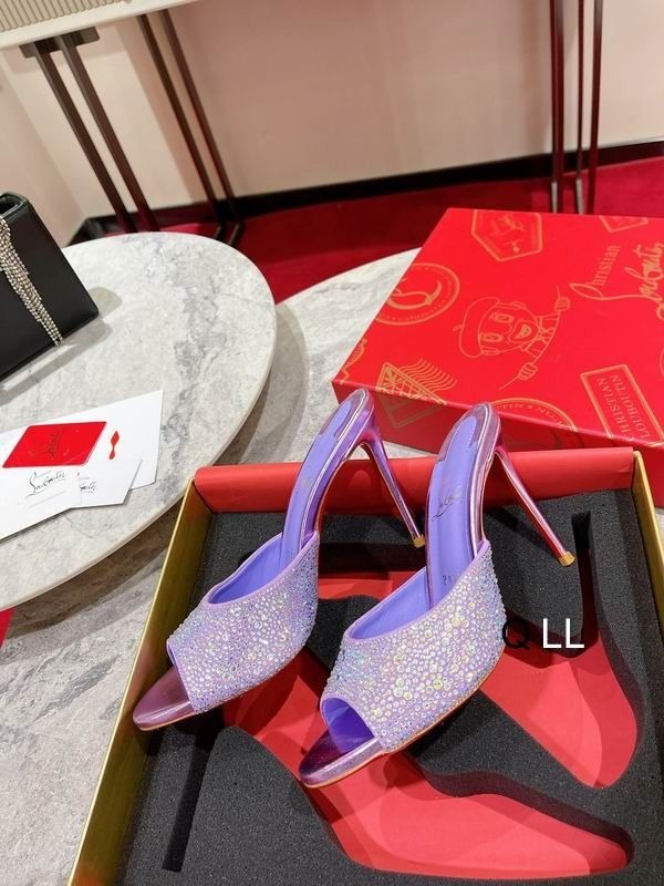Christian Louboutin Me Dolly Strass Escarpins 100 mm Daim Ornés de Strass Lilas – Image 3