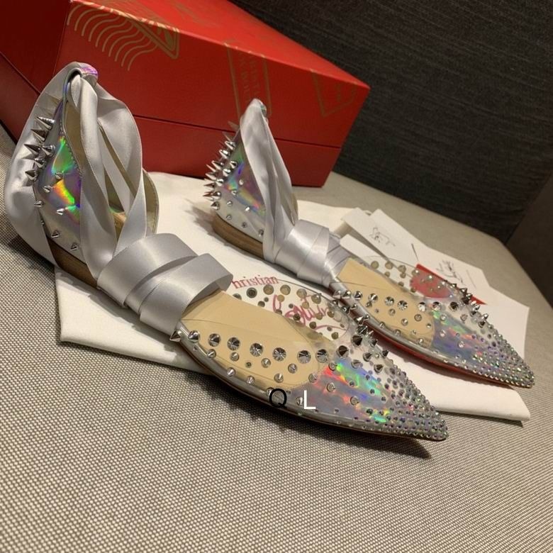 Christian Louboutin Mechante Reine Ballerines à Clous en Cuir et PVC Argent – Image 3