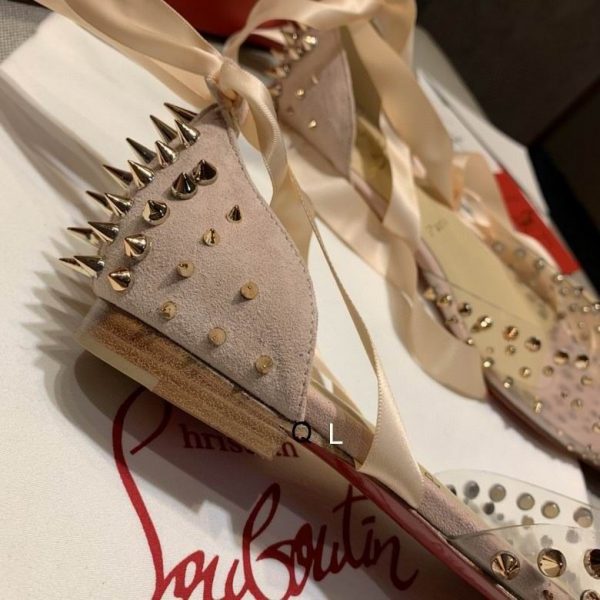 Christian Louboutin Mechante Reine Ballerines à Clous en PVC et Veau Velours Rose – Image 4