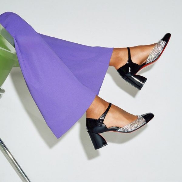 Christian Louboutin Miss MJ Strass escarpins à brides 55 mm en cuir de veau verni, PVC et strass noirs – Image 5