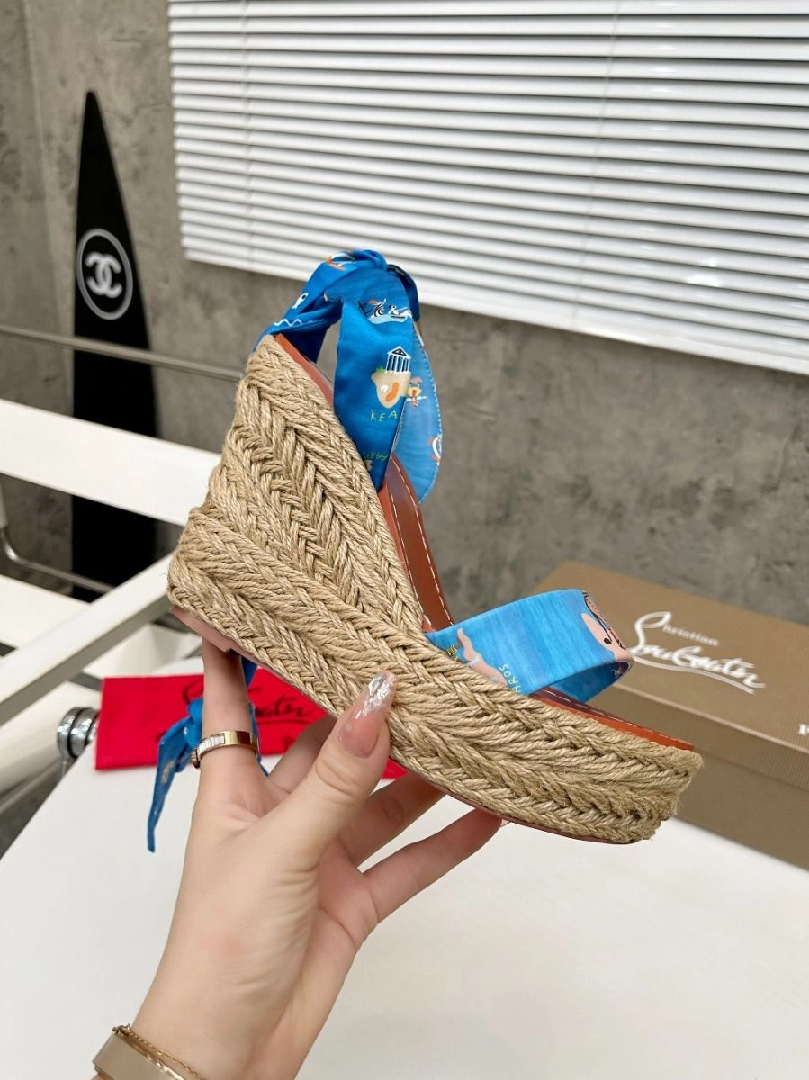 Christian Louboutin Monica Du Desert 110mm Espadrilles Compensées Satin Bleu – Image 2