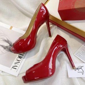 Christian Louboutin New Very Prive 120 escarpins à plateforme en cuir verni rouge à bout ouvert