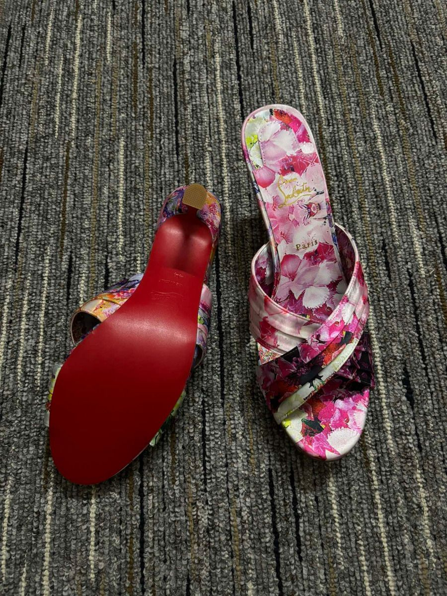 Christian Louboutin Sandales Nicol is Back 85 mm en soie florale – Image 2