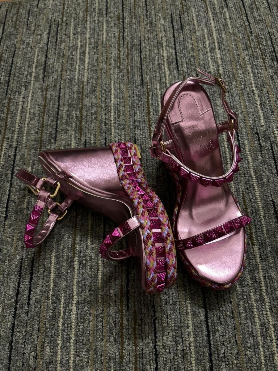 Christian Louboutin Pyraclou 110 mm Compensées Cuir Iridescent Rose Violet – Image 2