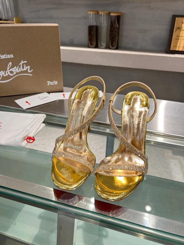 Christian Louboutin Rosalie Strass Sandales 100mm Cuir Iridescent et Strass Or – Image 3