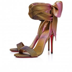 Sandales Christian Louboutin Sandale Du Désert 100 mm à brides en crêpe satiné imprimé Aftersun multicolore
