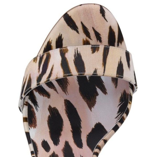 Christian Louboutin Sandale Du Desert 100 Mm Sandales à Lanières "Gigi" Imprimé Crêpe Satin Rose Vintage – Image 2