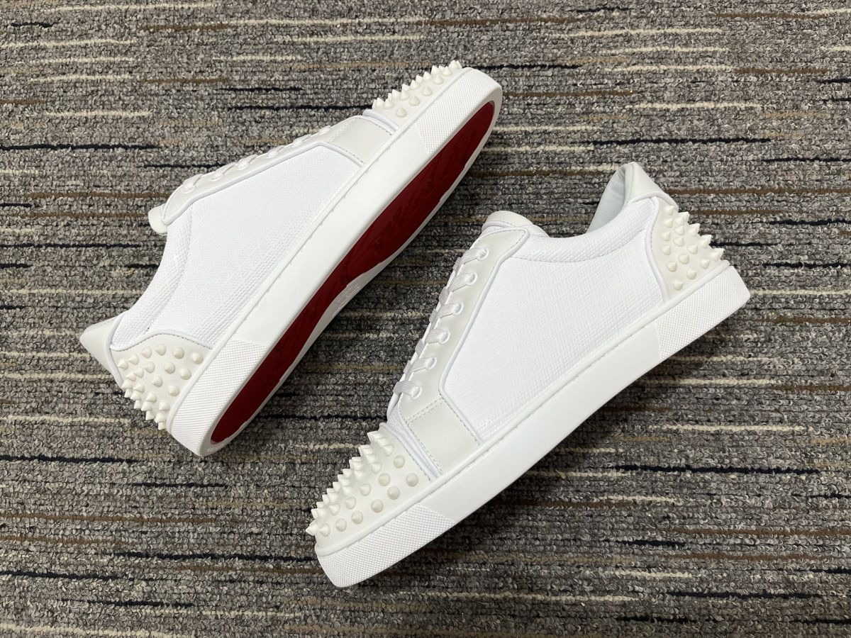 Christian Louboutin Baskets Basses Femme Seavaste 2 Orla Falt Cuir et Tissu Blanc – Image 3