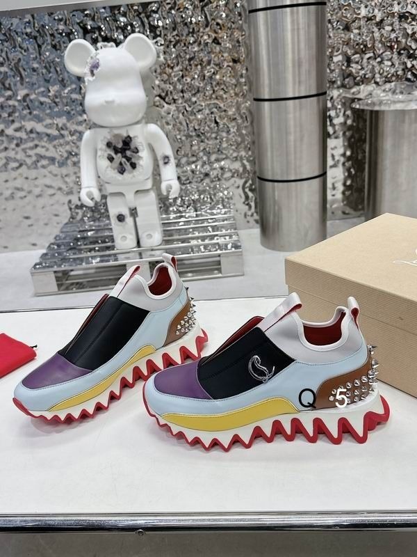 Christian Louboutin Baskets Femme Sharkyloub Sp Spikes Cuir de veau, Néoprène et Clous Multi