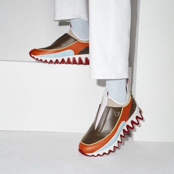 Christian Louboutin Baskets Femme Sharkyloub Sp Spikes Cuir de veau, Néoprène et Clous Vitamine – Image 5