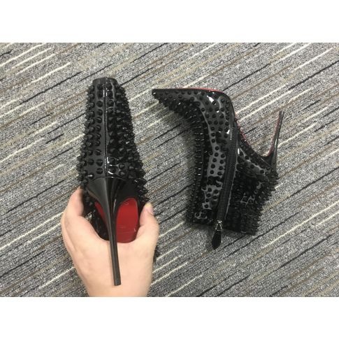 Christian Louboutin Snakilta Bottines Cloutées 100 mm Cuir Verni Noir – Image 3