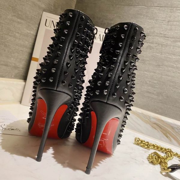 Christian Louboutin Snakilta Bottines Cloutées 120mm Cuir de Veau Noir – Image 4