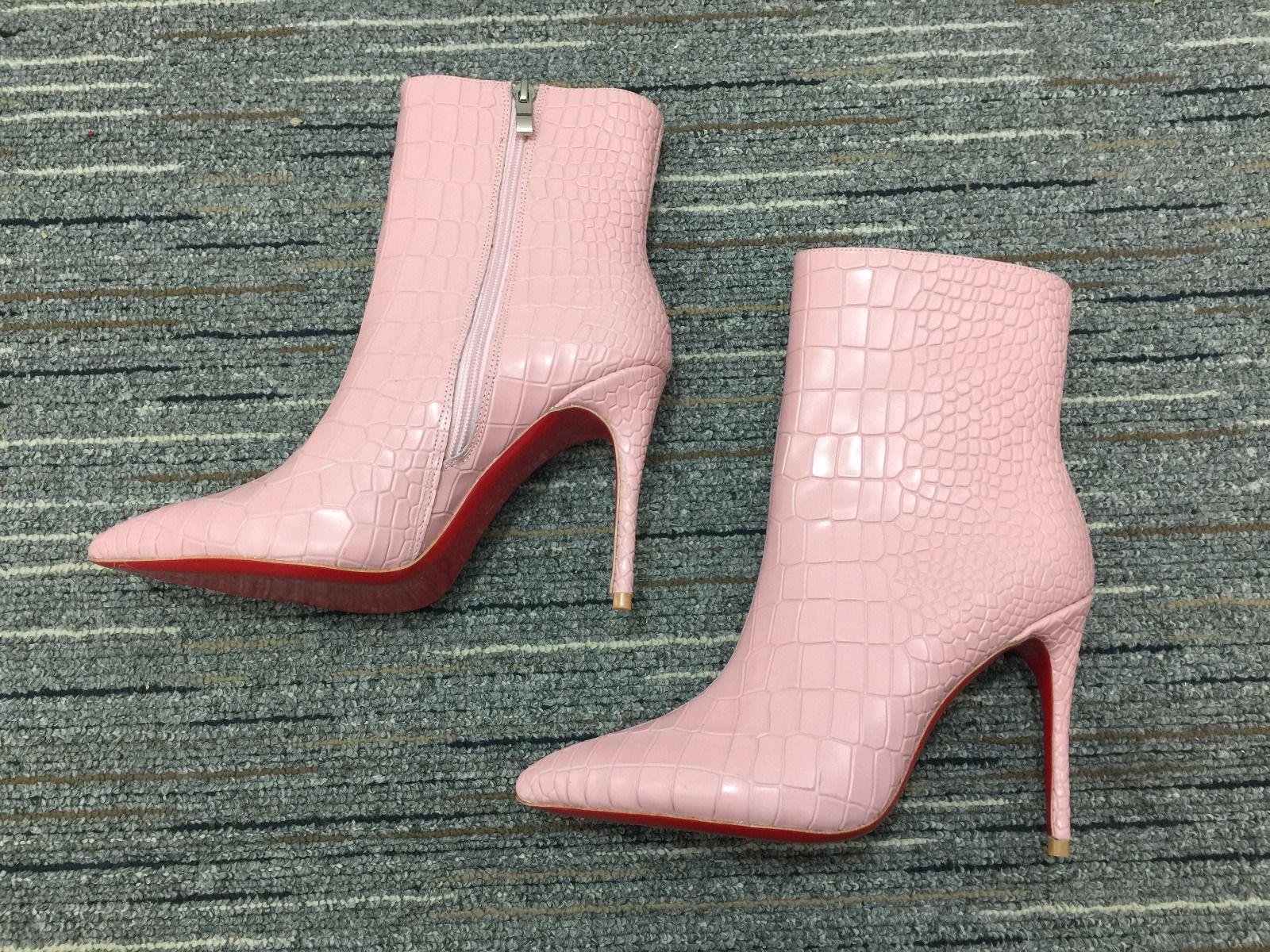 Christian Louboutin So Kate Booty Bottines 85 mm Cuir Effet Croco Rose
