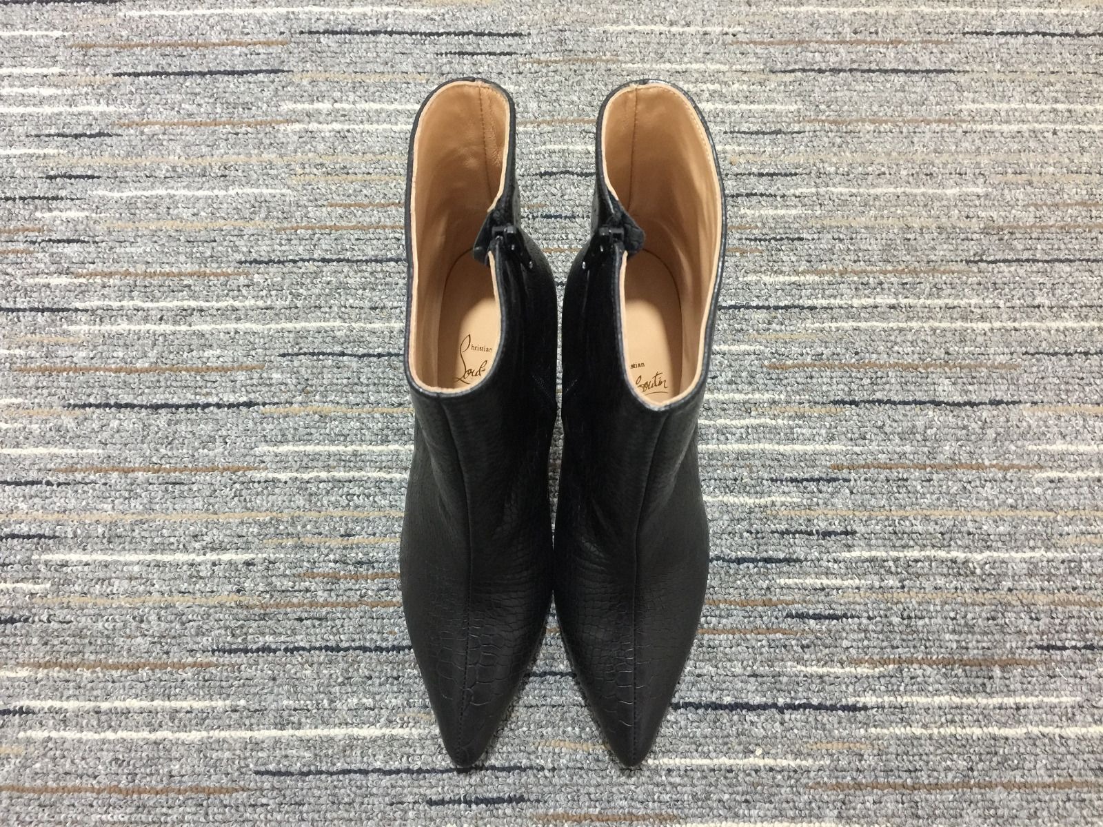 Christian Louboutin So Kate Booty Bottines 85 mm Cuir Veau Embossé Noir – Image 2