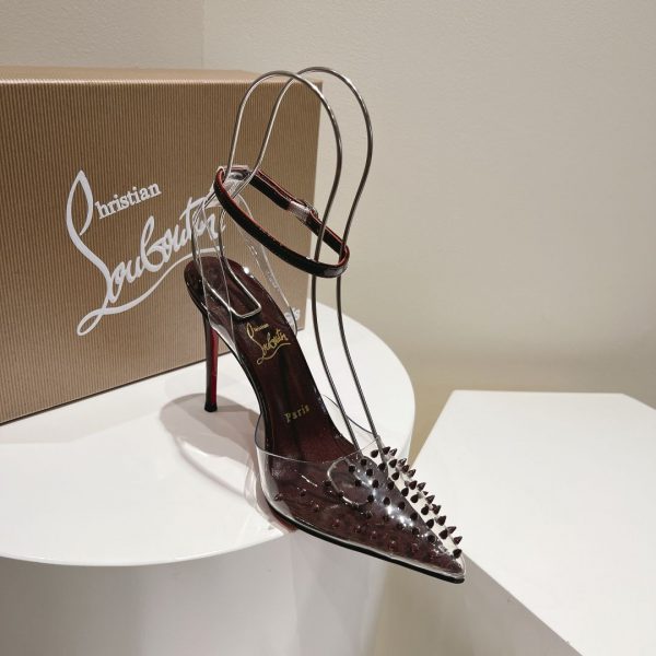 Christian Louboutin Spikoo 100mm Escarpins PVC et Cuir Café – Image 4
