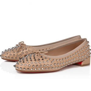 Christian Louboutin Sweetie Jane Spikes Ballerines en Cuir Nappa Beige Blush