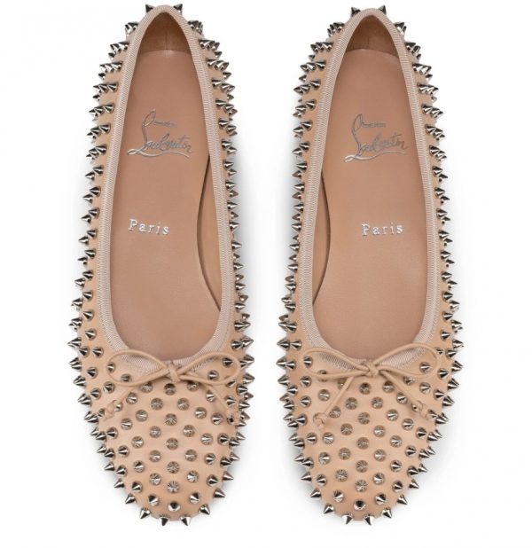 Christian Louboutin Sweetie Jane Spikes Ballerines en Cuir Nappa Beige Blush – Image 4