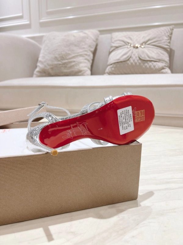 Christian Louboutin Tangeuva Sandales 100mm Cuir Embossé Argent – Image 4