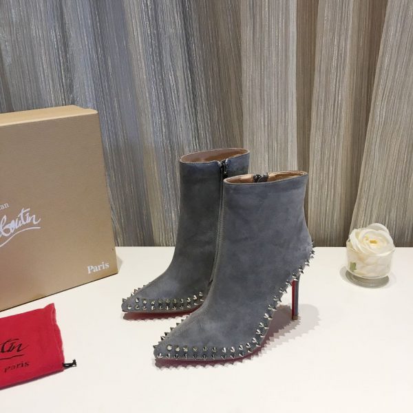 Christian Louboutin Willetta Bottines 100mm Daim avec Clous Gris