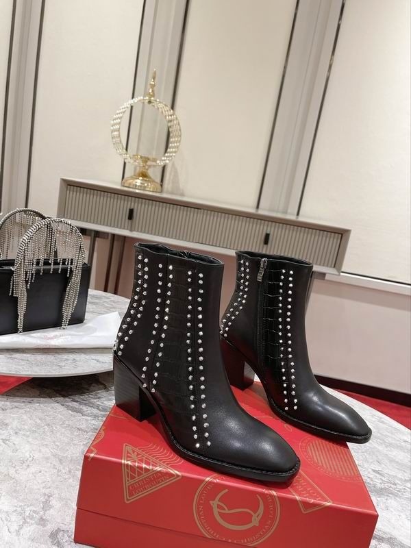 Christian Louboutin With My Guitar Bottines 65mm Cuir Embossé Alligator avec Clous Noir – Image 4