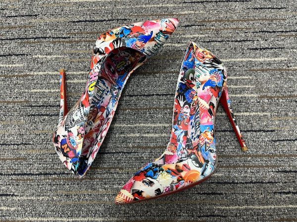 Christian Louboutin Escarpins So Kate 120 mm Cuir Verni Oh Xtian Multicolore